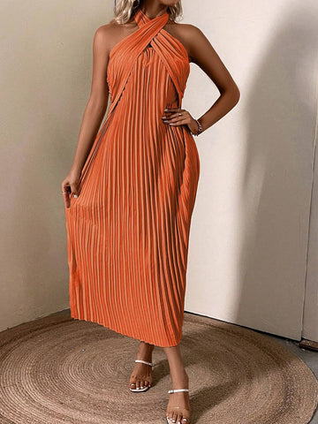 Summer Casual Solid Color Pleated Halter Backless Dress