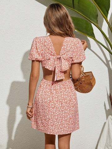 Summer Ladies' V-Neck Waist Cutout Bubble Sleeves Back Tie Bowknot Holiday Printed Mini Dress