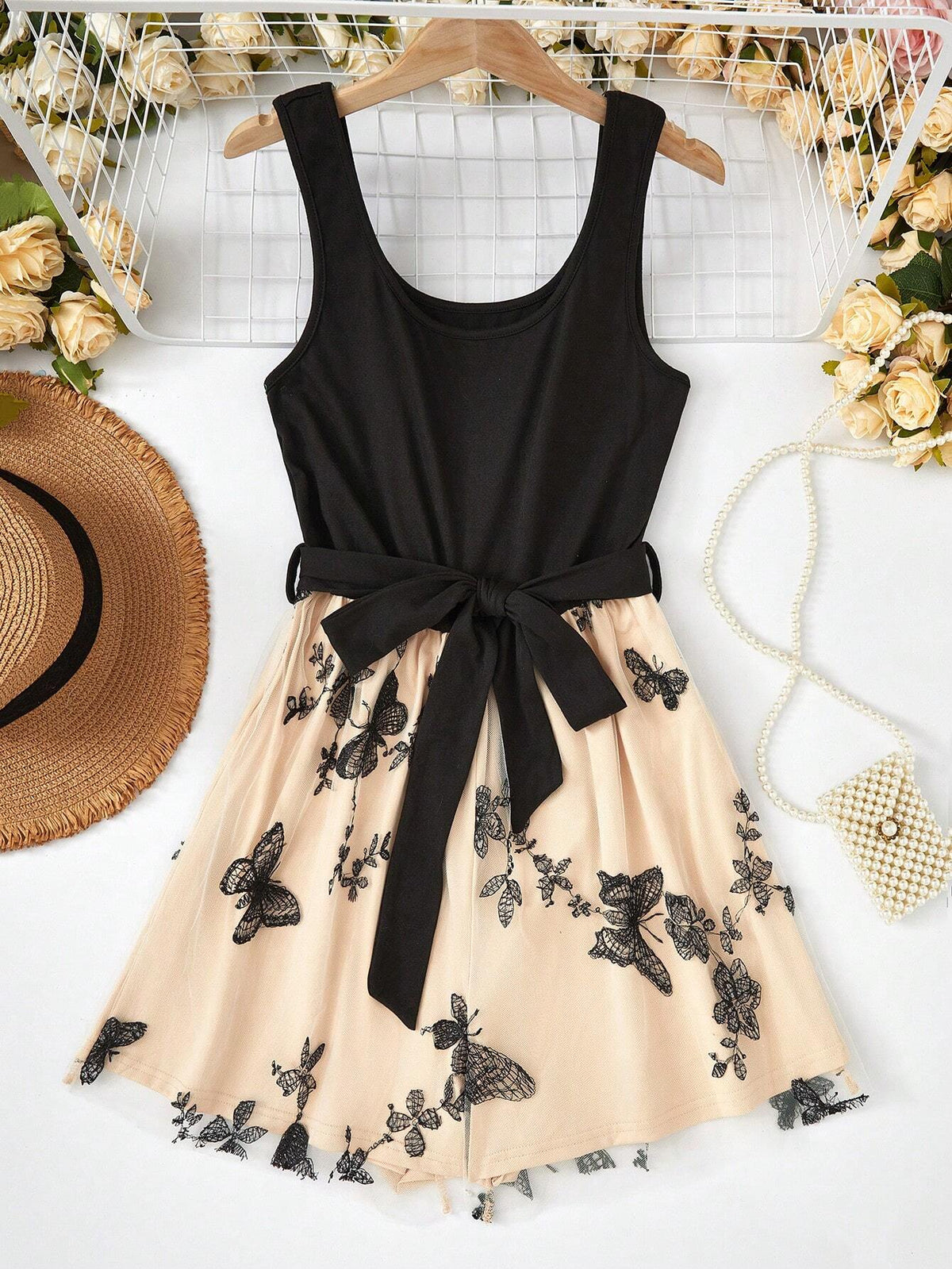 Women Fashionable Butterfly Printed Jumpsuit Random Floral Pattern