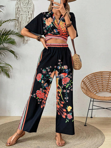 Women Fashionable Vacation Style Printed Two-Piece Set