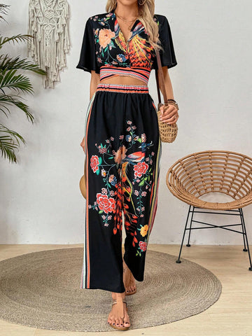 Women Fashionable Vacation Style Printed Two-Piece Set