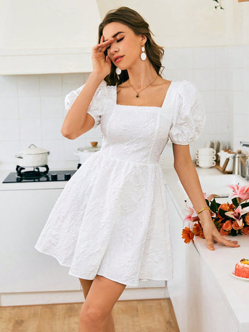 Women Jacquard Woven Fabric Square Neck Short Sleeve Mini Dress