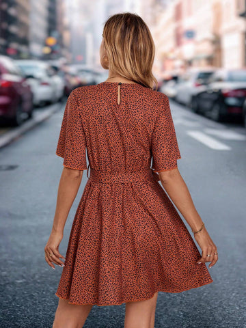Women Leopard Print Round Neck Short Sleeve Casual Loose Mini Dress
