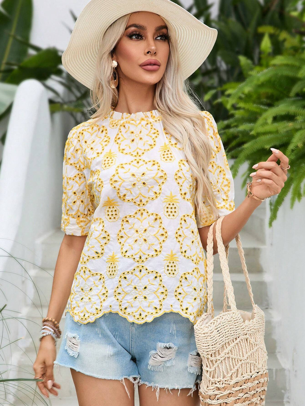 VCAY Women Random Floral Embroidery Short Sleeve Shirt