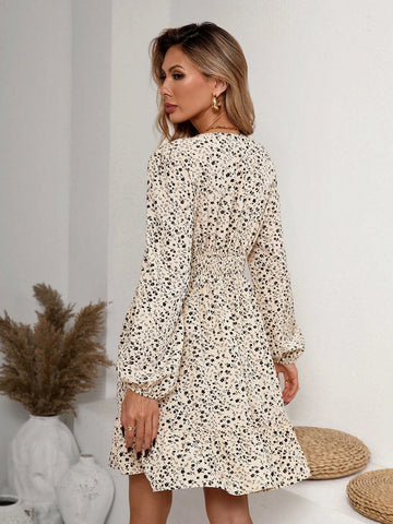 Women's Apricot Floral V-Neck Long Sleeve Waist Ruffle Hem Vacation Dress, Autumn/Winter