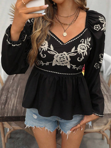 VCAY Women's Black Rose Flower & Butterfly Embroidered Sweetheart Neck Casual Vacation Long Sleeve Blouse