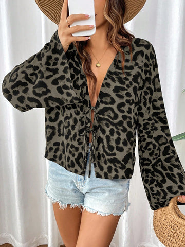 VCAY Women's Casual Loose Fit V-Neck Long Sleeve Leopard Print Shirt