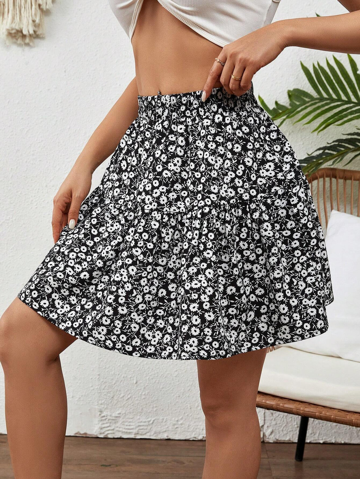 VCAY Women's Elastic Waist Floral Print Skirt