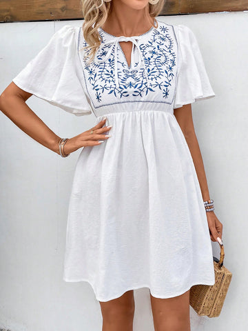 Women's Embroidery Detail Tie Neck Fluted Short Sleeve Dress