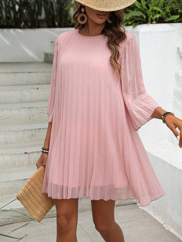 Women's Loose Round Neck Pleated Dress