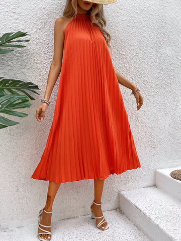 Women's Pleated Halter Neck Sleeveless Maxi Dress