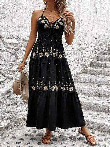 Women's Positioning Embroidery Halter Neck Dress