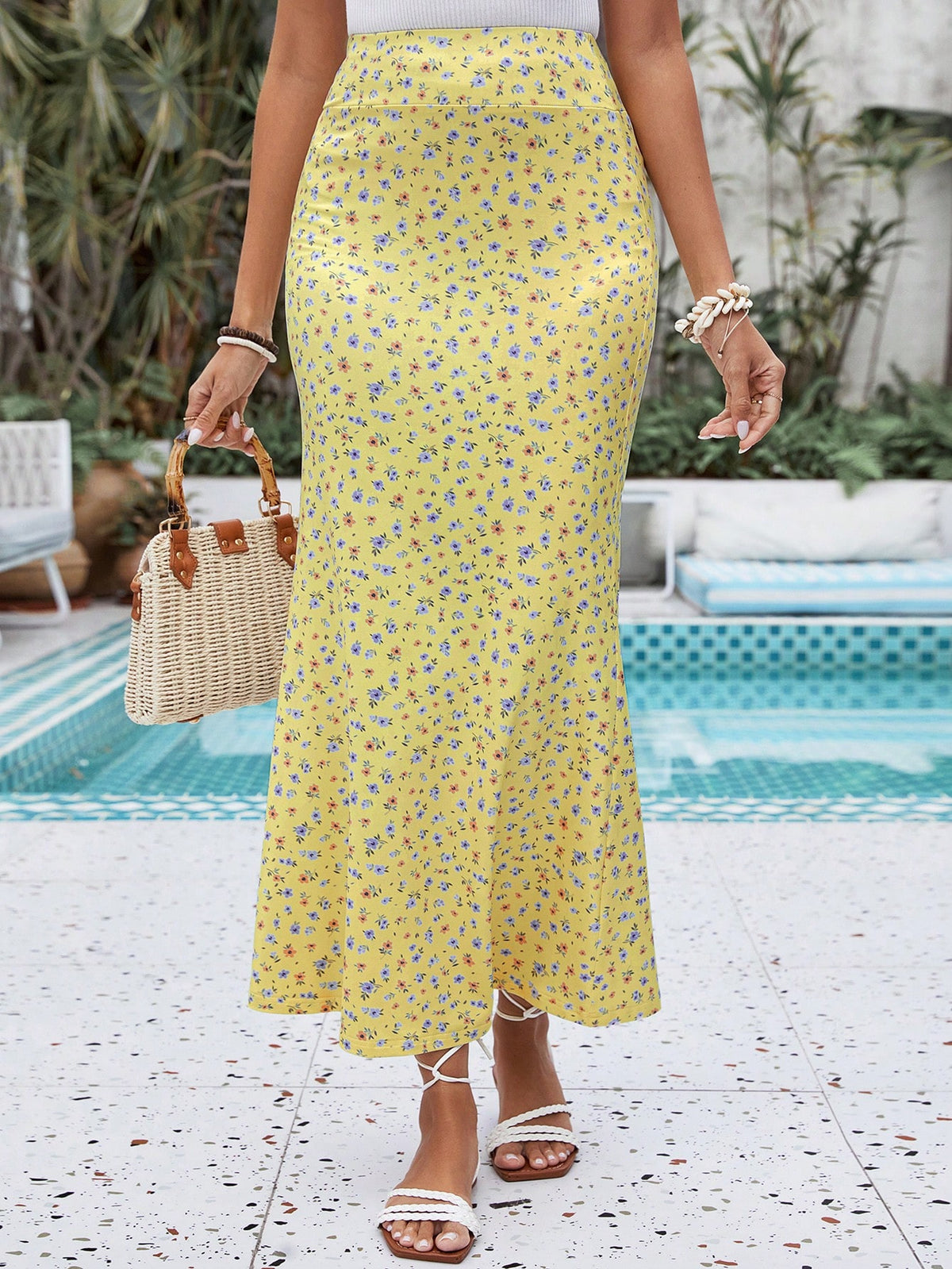 VCAY Women's Small Floral Print Mermaid Skirt