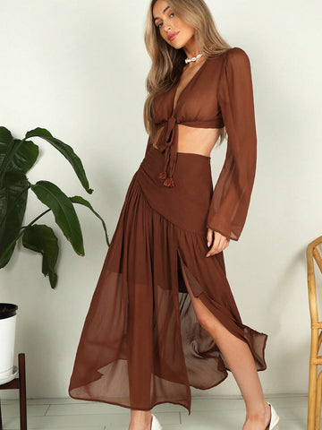Women's Solid Color V-Neck Crop Top And Split Skirt Set