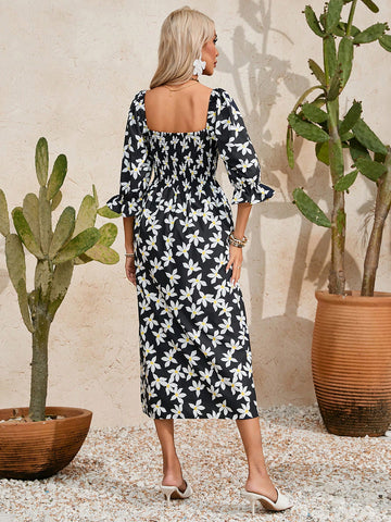 Women's Square Neck Floral Print Fitted Shirred Dress