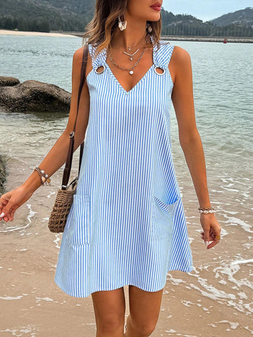 Women's Striped Sleeveless Dress With Double Pockets
