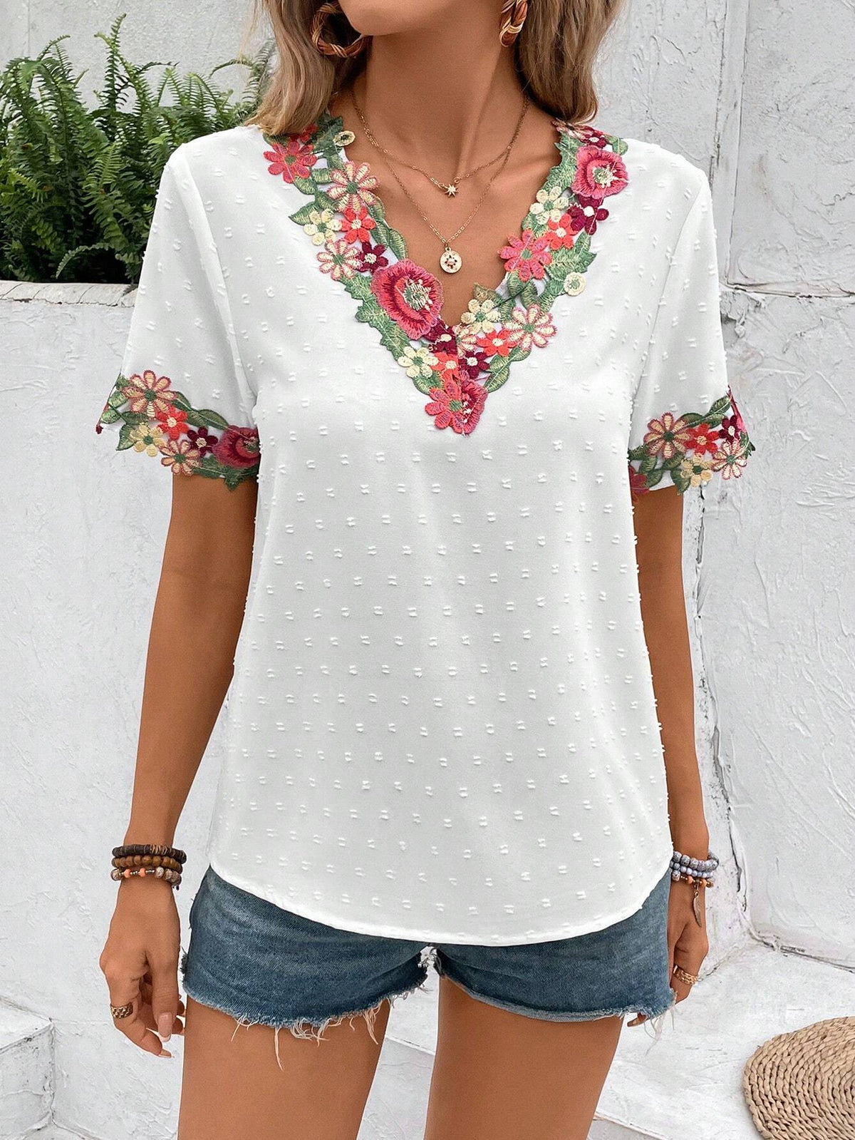 VCAY Women's Summer Lace Stitching Textured V-Neck White Shirt
