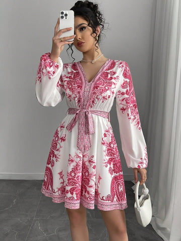 Women's Floral Print V-Neck Lantern Sleeve Elegant Short Dress