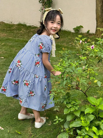 Vintaside Kids Girls' Blue And White Gingham Style Dress The Fabric Is Soft, Comfortable, And Breathable, Suitable For Outdoor Travels, Vacations And Activities In Spring And Summer.