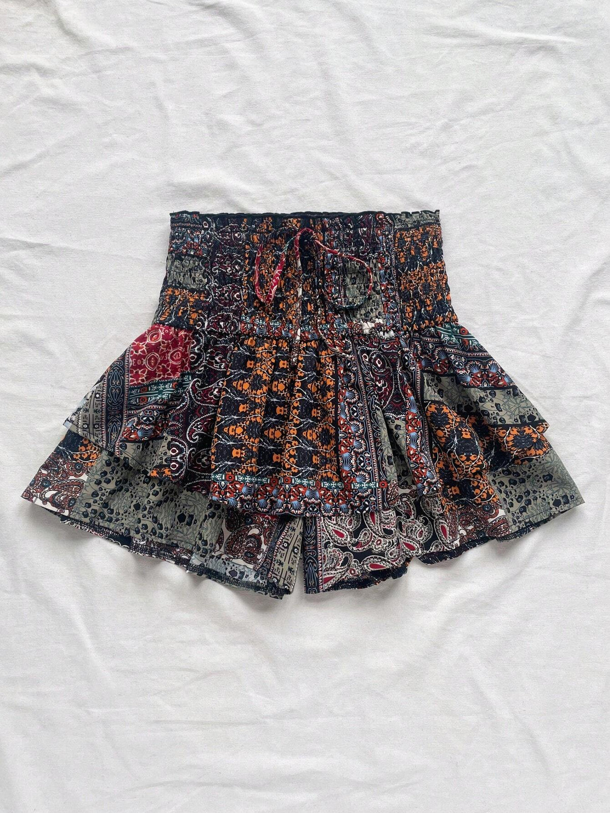 WYWH Casual Vacation Double Layered Ruffle Hem Women's Shorts With Elastic Waist