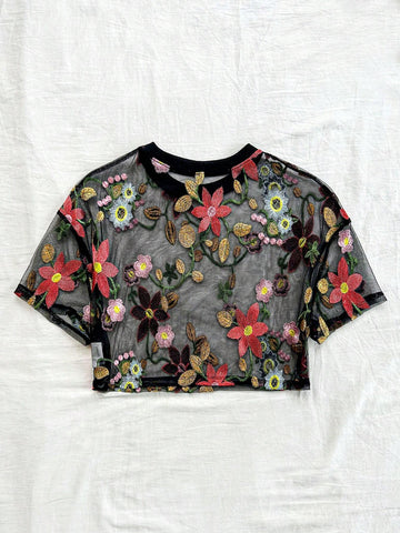 Summer Vacation Women Floral Embroidery Fashion Women Top,Ladies Sexy Lettuce