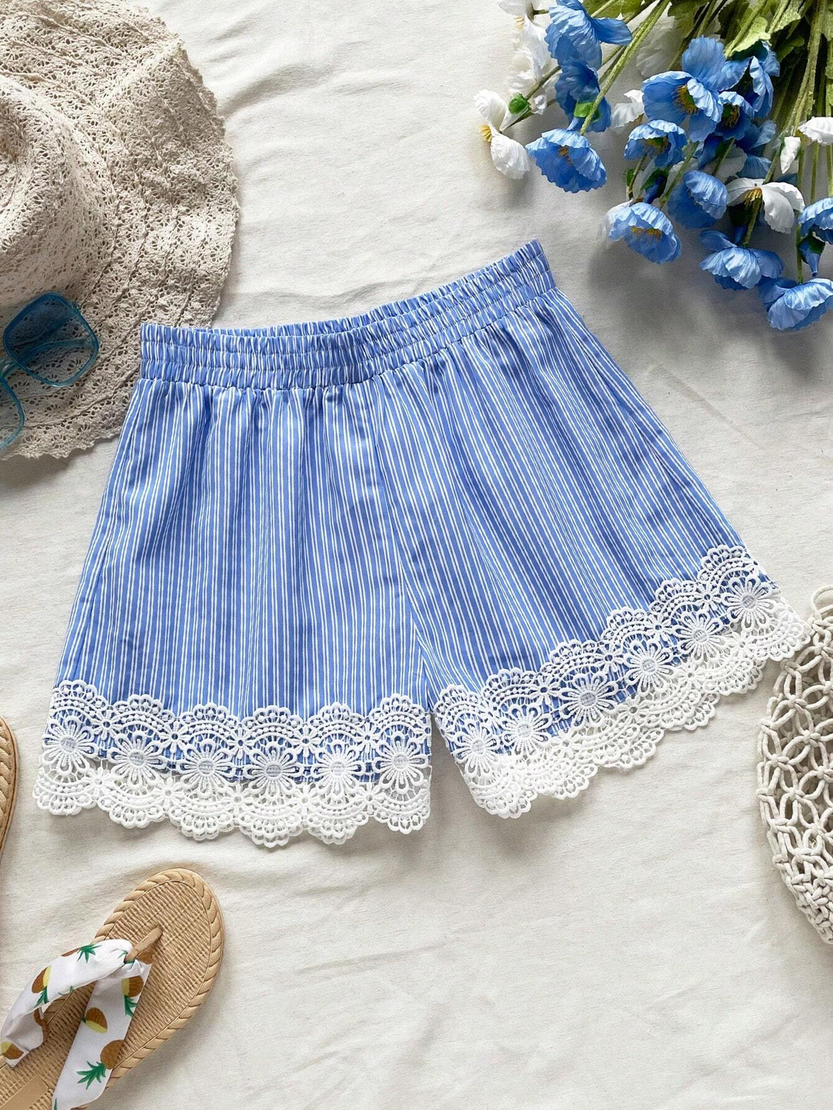 WYWH Summer Vacation Women's Leisure Blue & White Striped High Waist Detail Elastic Splicing Lace Waist Shorts