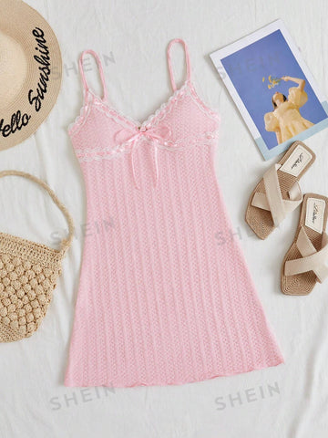 V-Neck Colorblock Lace Trim Bodycon Cami Dress