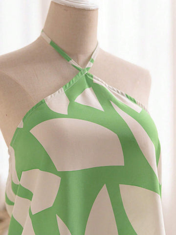 Vacation Casual Random Print Halter Top And Shorts Loose Fitting 2pcs/Set