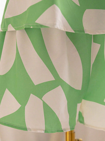 Vacation Casual Random Print Halter Top And Shorts Loose Fitting 2pcs/Set