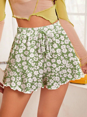 WYWH Women Loose-Fitting Casual Shorts With Floral Pattern That Highlight Their Slim Figure