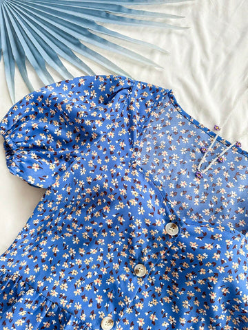 Women's Ditsy Floral Vacation Style Puff Sleeve Shirt With Ruffled Hem, Square Neckline