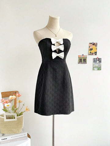 Women's Holiday Style Black Bodycon Dress With Hollowed Out Front And White Bow, Perfect For Wedding Season And Graduation Season