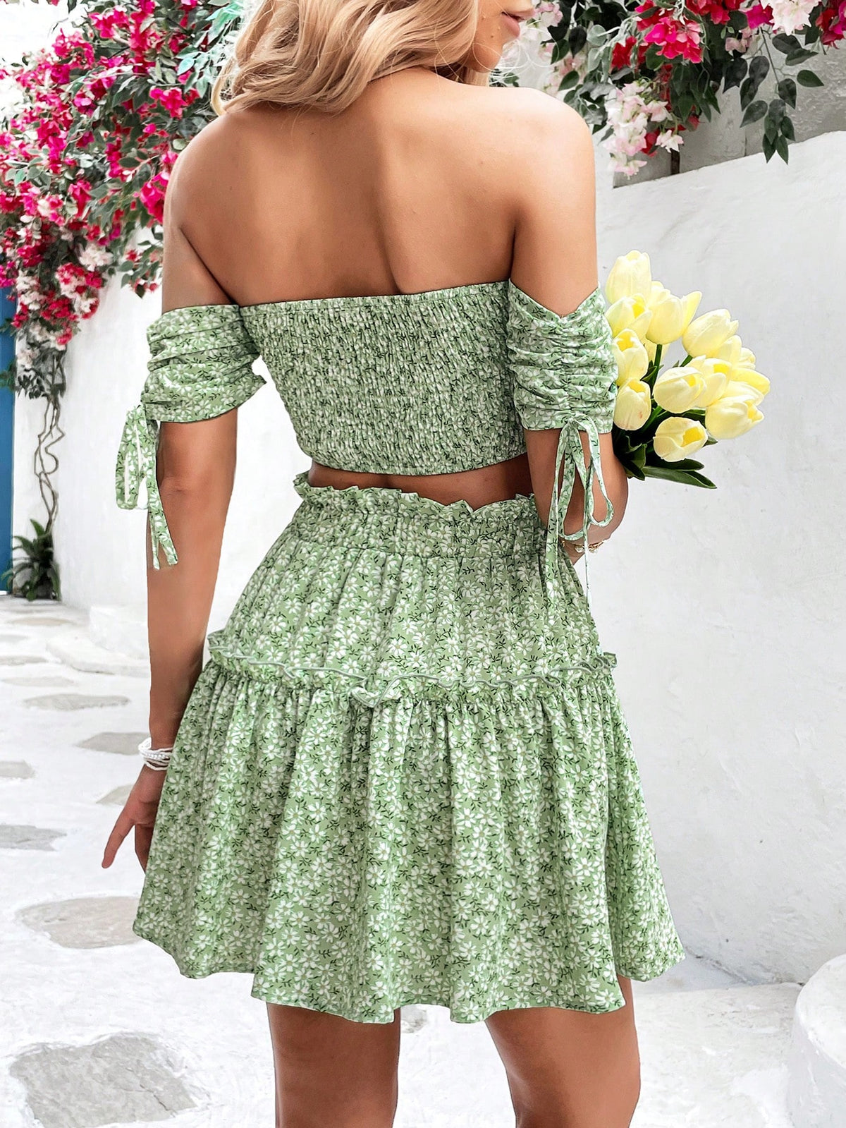 Women's One Shoulder Crop Top And Skirt Set With Floral Print