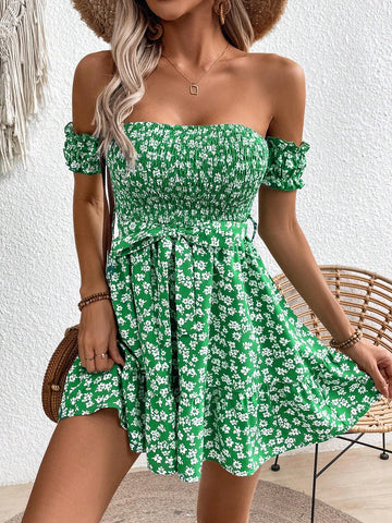Women's Romantic Countryside Vacation Cute And Vivid Young Girl Floral Printed Dress With Elastic Waist And Swing Hem