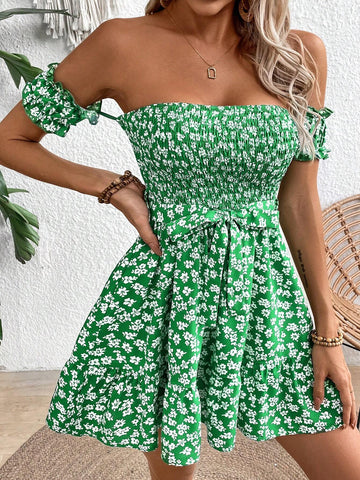 Women's Romantic Countryside Vacation Cute And Vivid Young Girl Floral Printed Dress With Elastic Waist And Swing Hem
