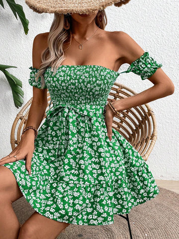 Women's Romantic Countryside Vacation Cute And Vivid Young Girl Floral Printed Dress With Elastic Waist And Swing Hem