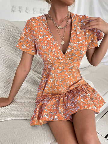 Women's Short Sleeve Floral Print Ruffled Hem Dress
