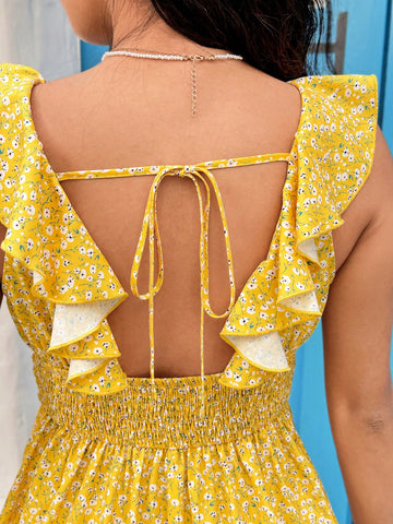 Women's Small Floral Print Ruffle Hem Romper