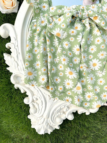 Women's Vacation Leisure Daisy Print Ruffle Trim Tie Front Shirt