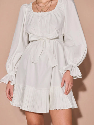 Romantic Women's Solid Color Square Neck Flare Sleeve Knotted Waist Pleated Hem Elegant