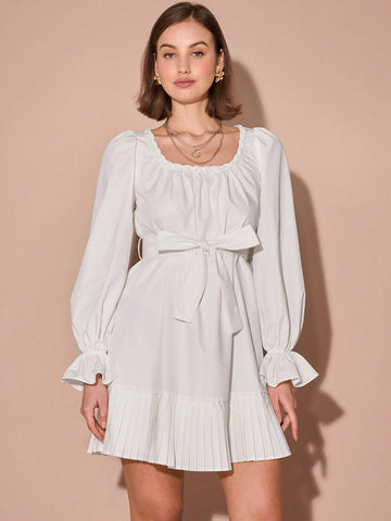 Romantic Women's Solid Color Square Neck Flare Sleeve Knotted Waist Pleated Hem Elegant