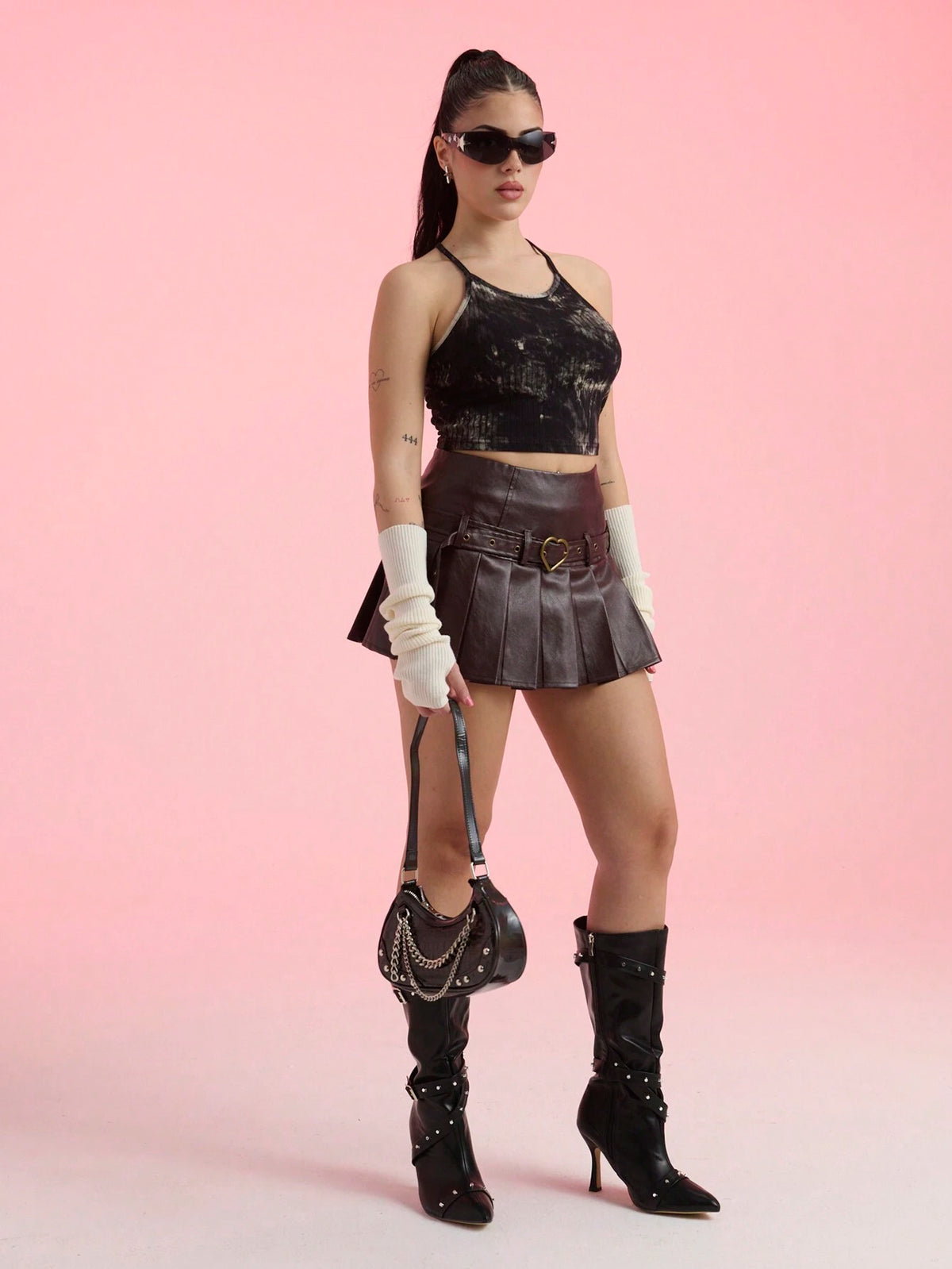 Lucía Bellido Affinna Retro Academic Sweet Exaggerated Waist Belt Patchwork Pleated Design Low-Waist Women's Mini Skirt