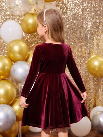 Young Girl 1pc Fashion & Cute Square Neck Flared Velvet Dress, A-Line Dress