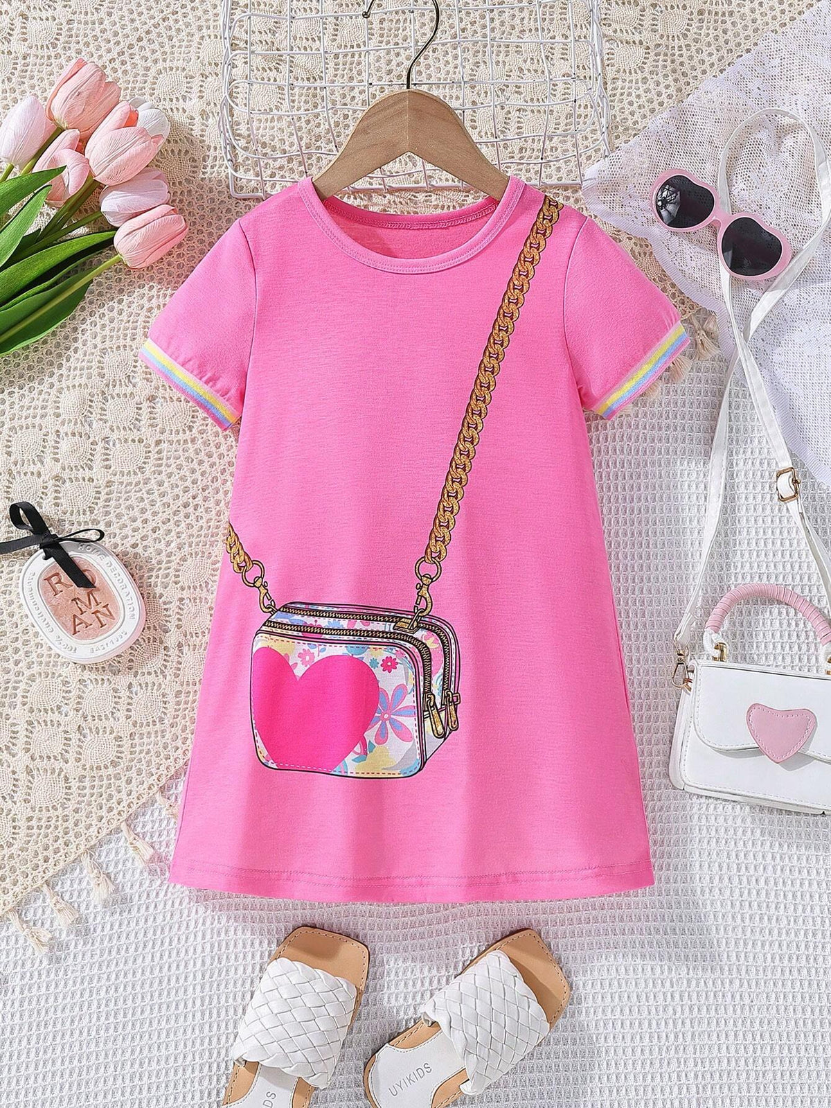 Young Girl Bag Print Tee Dress