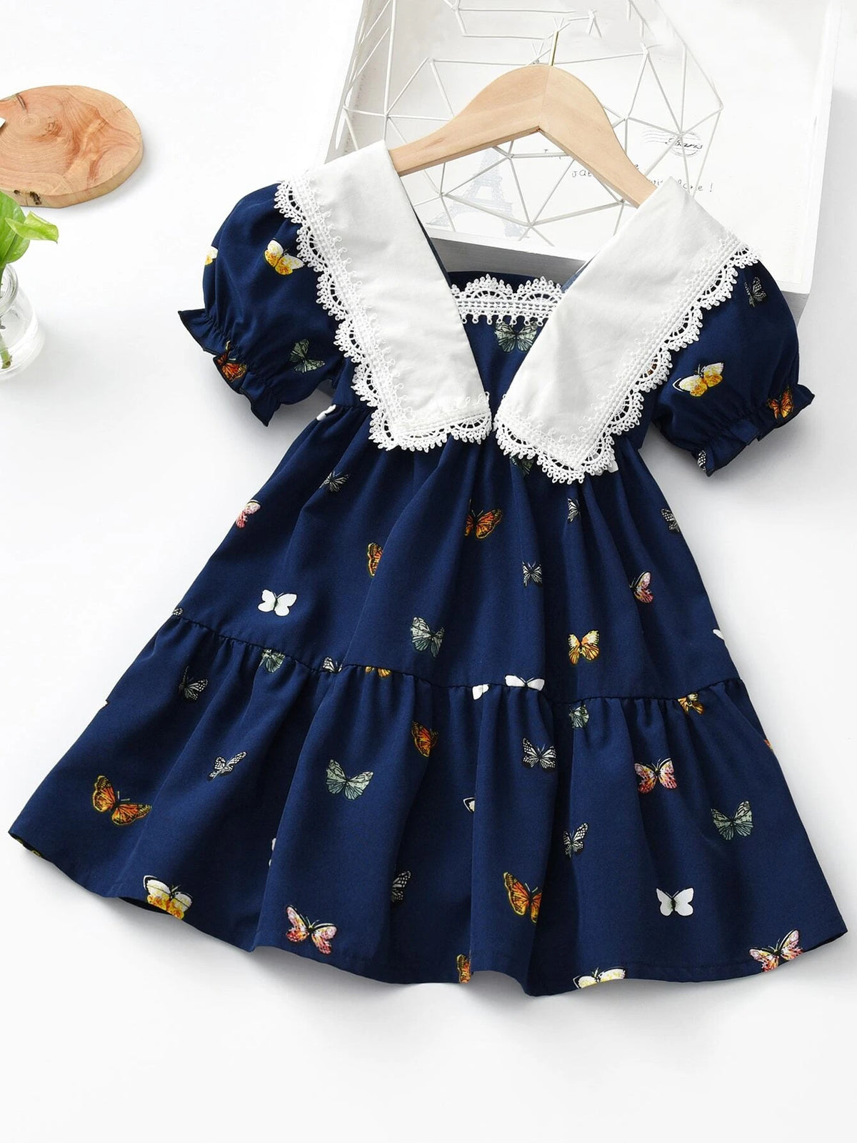 Young Girl Butterfly Print Puff Sleeve Ruffle Hem Dress