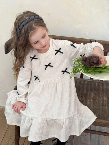 Young Girl Casual Matching Mother-Daughter Bow Decoration Wave Pattern Round Neck Dropped Shoulder Puff Sleeve Waisted Dress