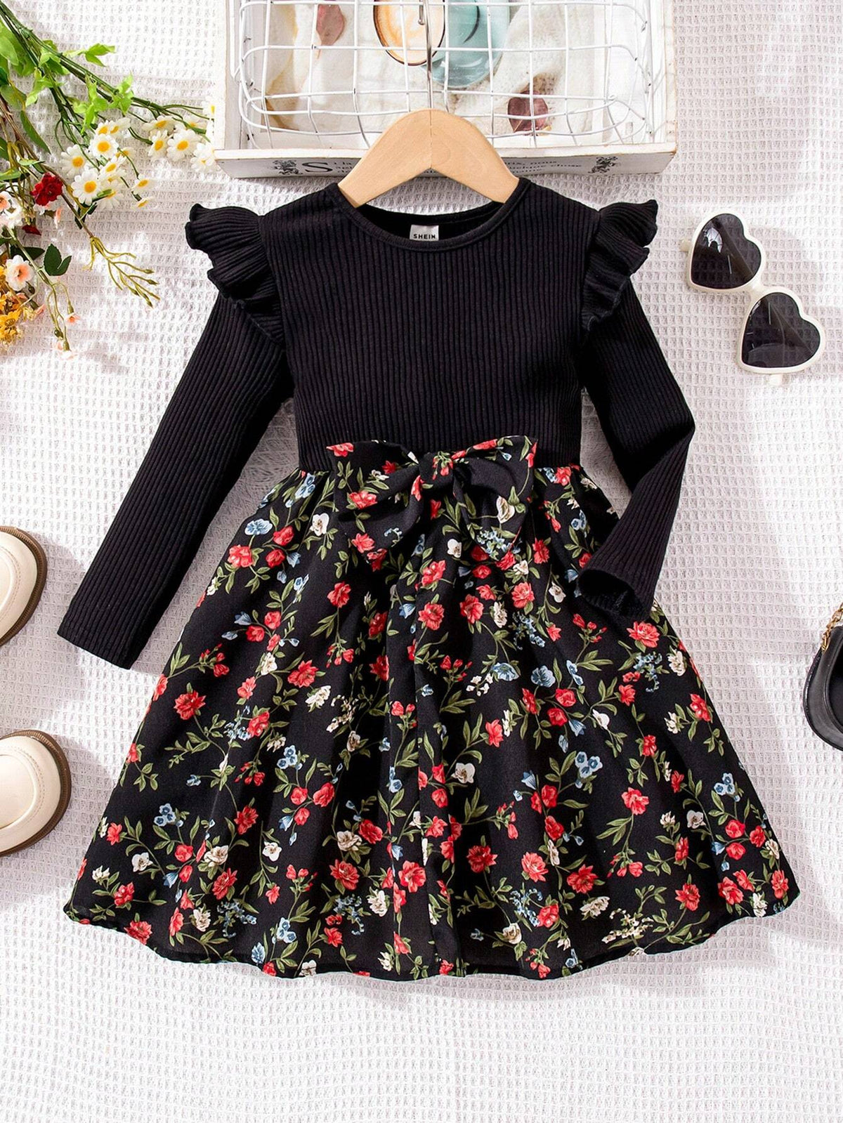Young Girl Cute Floral Print Ruffle Trim Dress, Great For Casual & Daily Wear & School Daily In Autumn & Winter