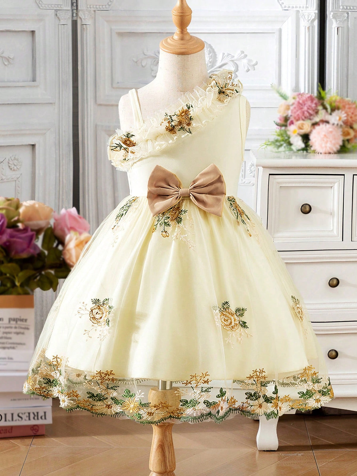 Young Girl' Cute Sweet Fashion Bow Tie Strap Sleeveless Dress