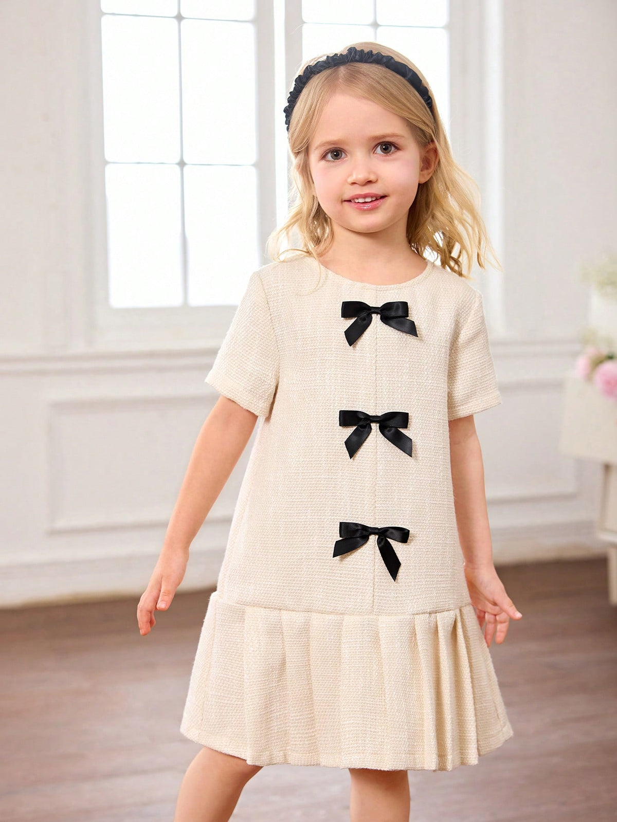 Young Girl Cute & Elegant Bow Decor Short Sleeve Summer Dress