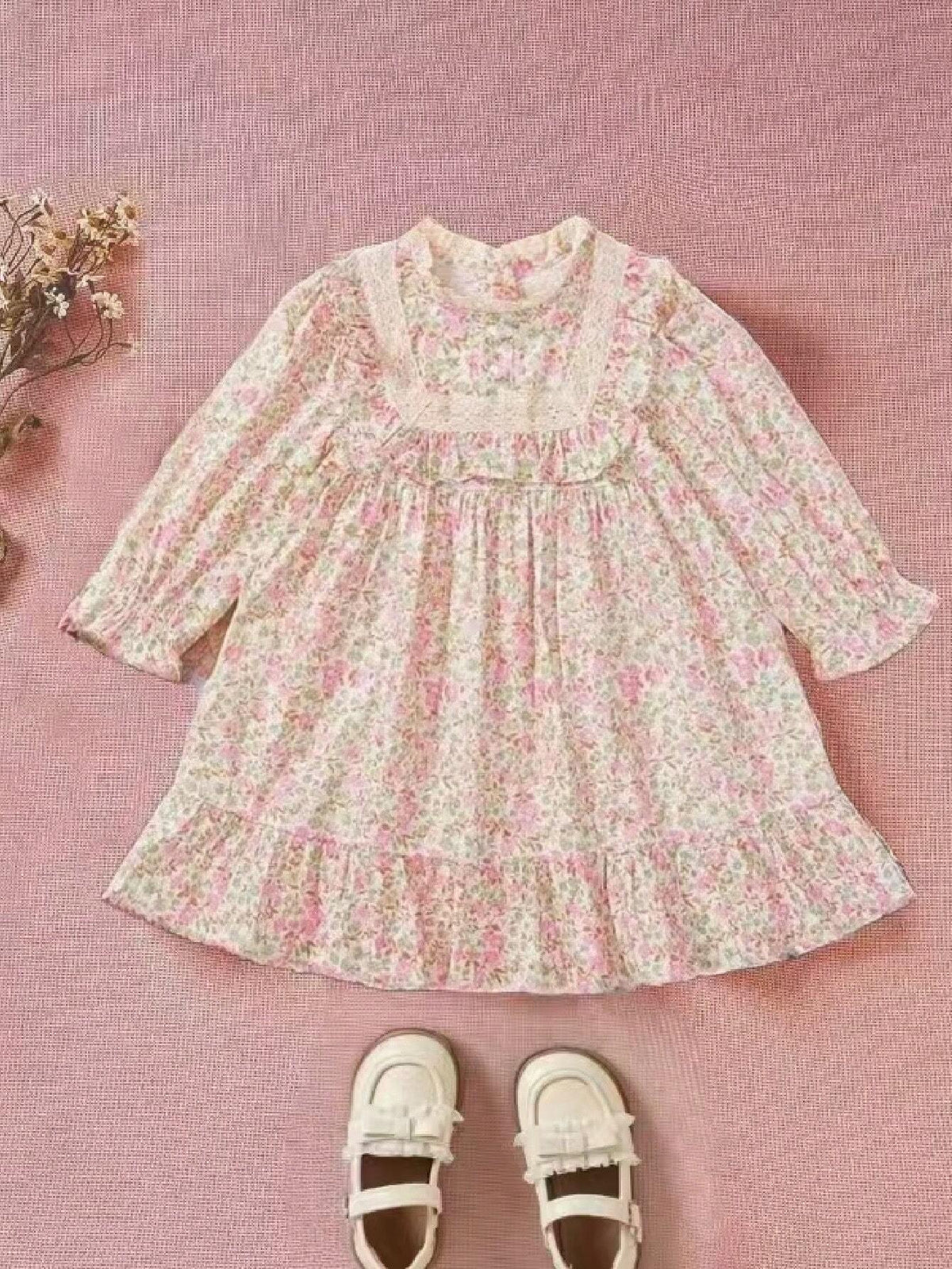 Young Girl Ditsy Floral Casual Dress With Ruffle Trim Puff Sleeve, Countryside Style, Autumn